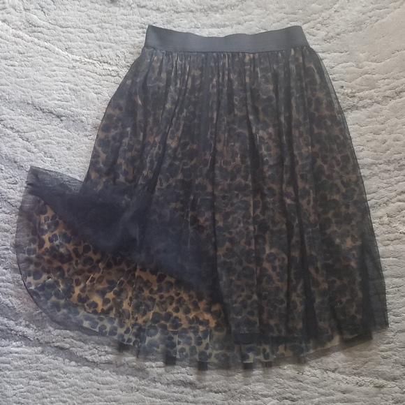 Urban kids Other - 💋3/$20 Leopard print mesh skirt